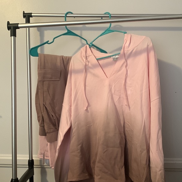 COPY - Venus 2 pc jog/lounge set - Picture 3 of 10